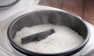 降糖电饭锅和普通电饭锅有什么不同：一煮二滤三蒸