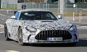 7月登场：AMG GT Black Series