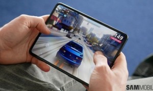 三星 Galaxy Z Fold 2 规格曝光：7.7 英寸 120Hz 屏幕