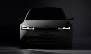 2022款现代Ioniq 5电动车曝光