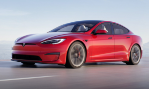 特斯拉发布新款 Model S/X，百公里加速只要 2.1 秒